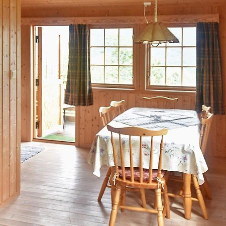 Three-Bedroom Holiday Home In Utvik 1 Reed Екстер'єр фото